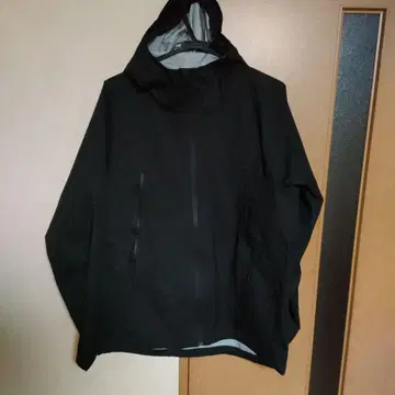 HAMURE 블랙 마운틴 후드티