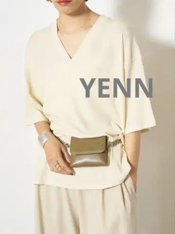 YENN 2WAY V-NECK TOPS 에크루