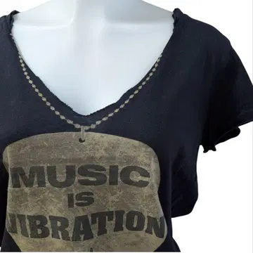 LGB 레어 MUSIC 티셔츠 블랙 새상품급