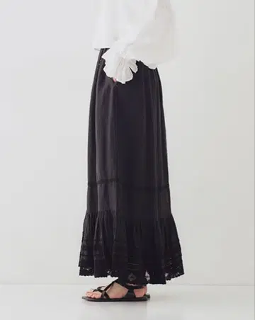 네스트로브 린넨 레이스 개더 스커트 nest Robe 블랙