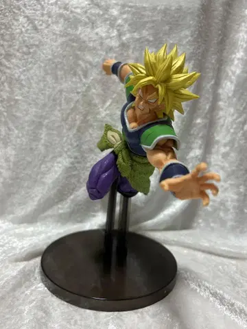 드래곤볼 브로리 피규어