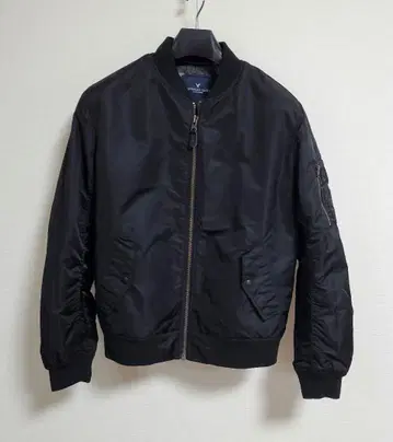 AMERICAN EAGLE OUTFITTERS MA-1 자켓