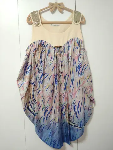 TSUMORI CHISATO 츠모리치사토 실크 슬리브리스 원피스