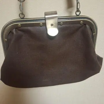 브라운 숄더백 가죽