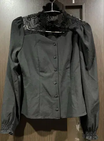 택 포함 미사용 새상품 이토미 레이스 상의 (블랙)