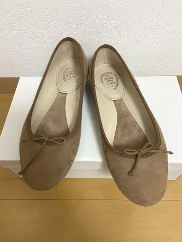 REVE DU JOUR 발레 슈즈 브라운 스웨이드 리본 24cm