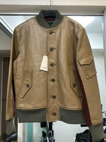 ST-1 LEATHER JACKET