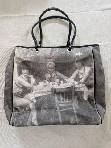 토트백 핸드백 가방 아니아 하이드 마치