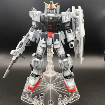 HG 144 블루 디스티니 3호기 전체 페인팅 완성품