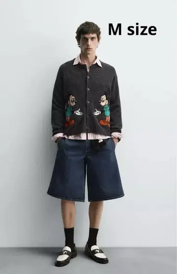 ZARA 미키마우스 자수 가디건 다크 그레이 디즈니 콜라보