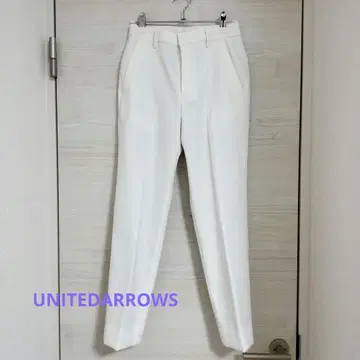 UNITED ARROWS 화이트 슬랙스