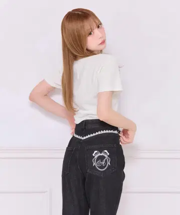 백 자수 레이스 플레어 데님 팬츠