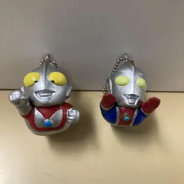 울트라맨 피규어 2체 세트 레트로, 새상품, 미사용!