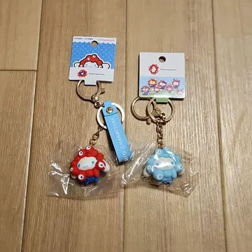 미사용 새상품 만박 산리오 미야쿠미야쿠 입체 키링 시나모롤 2종