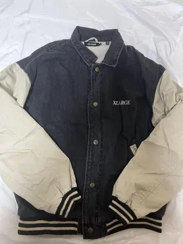 XLARGE 바시티 자켓 M 사이즈 블랙/아이보리