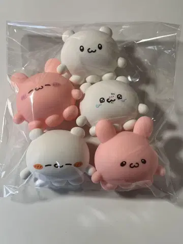 러브이즈 소프트 비닐 피규어