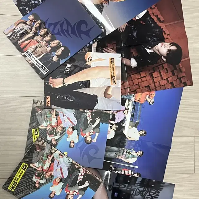 라이즈 붐붐베이스 앨범