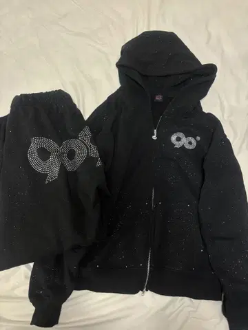 9090 글리터 후드티 셋업