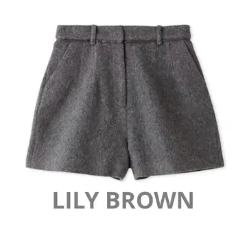 다트 라운드 형태 숏팬츠 LILY BROWN