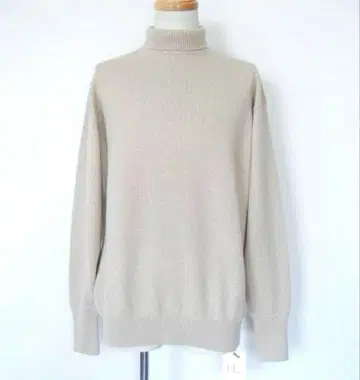 herill Golden cash cashmere turtle knit