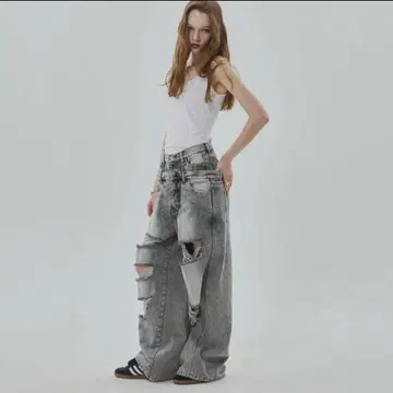 THETOE Lexington Double Belt Denim Pants