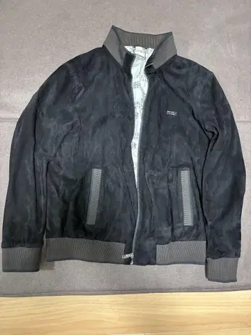 BRUNELLO CUCINELLI 블랙 자켓