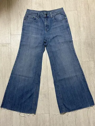 부츠컷 데님 사이즈 8 다크 블루