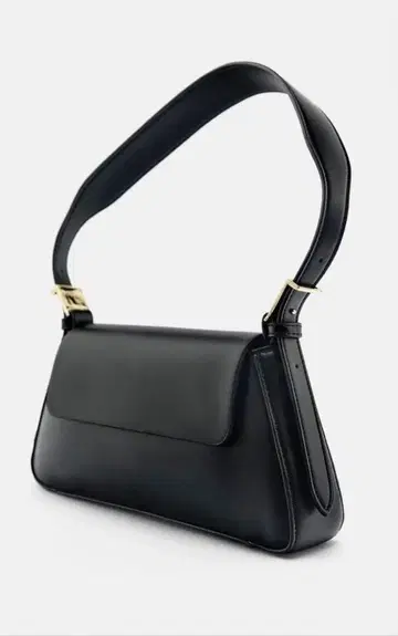 ZARA 다나카 마미코 착용 블랙 숄더백