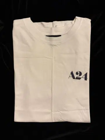 A24 쇼트 슬리브 티 화이트 티셔츠 S 사이즈