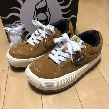 NORTH WAVE / ESPRESSO 노스웨이브 스니커즈