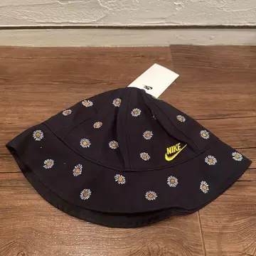 Nike 데이지 패턴 버킷햇 M/L