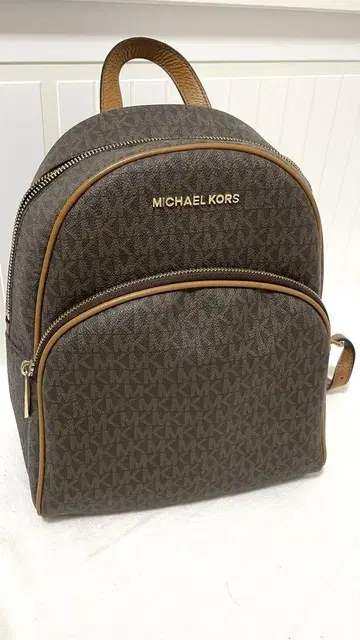 MICHAEL KORS 브라운 백팩