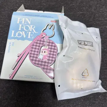 점포 한정 PIN FOR LOVE THE MONSTERS P 러브브