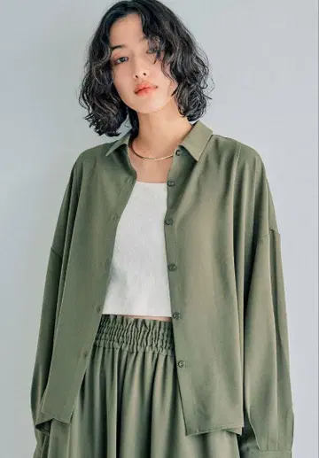[ 미사용 택 포함 ] 렙심 멀티 메리트 절개 셔츠