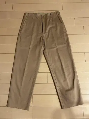 john smedley 베이지 치노 팬츠