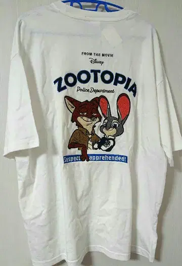 아베일 주토피아 사가라 자수 T셔츠