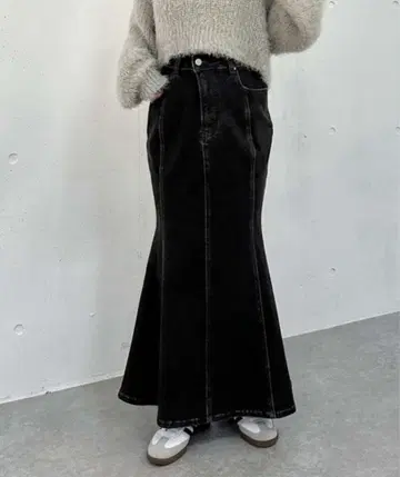 블랙 플레어 데님 스커트 S 택 포함