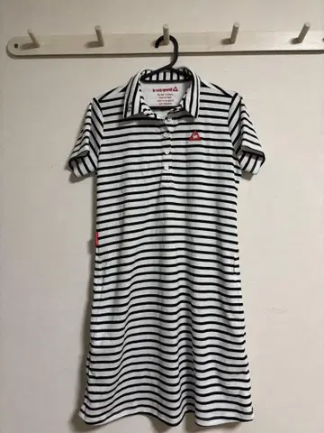 르꼬끄(le coq sportif) 원피스 보더 무늬 화이트 x 네이비