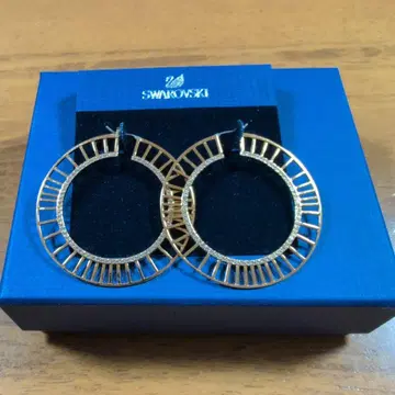 새상품급 Swarovski 골드 후프 귀걸이