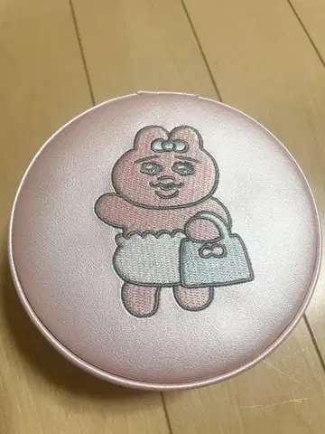 [ 새상품 택 포함 ] 빤쮸토끼 액세서리 케이스 자수 핑크 원형