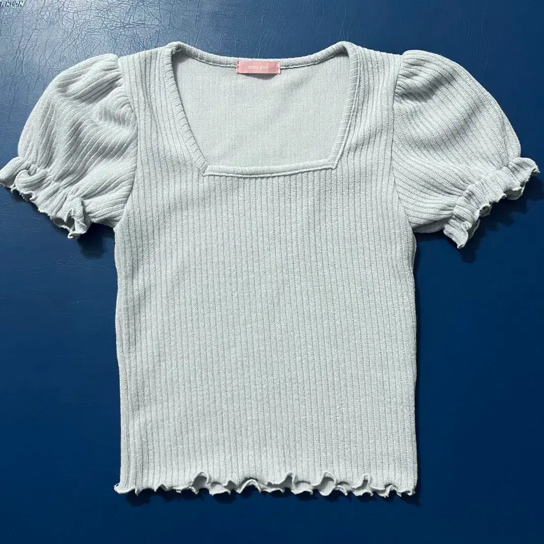 일괄)미니포에 니트퍼프top 3가지색상/퍼프 반팔 니트 티셔츠