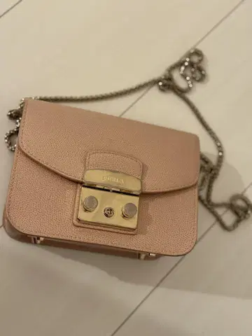 [ FURLA ] 메트로폴리스 핑크 가죽 숄더백
