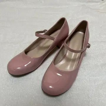 핑크 멜리제인 펌프스 중간 힐