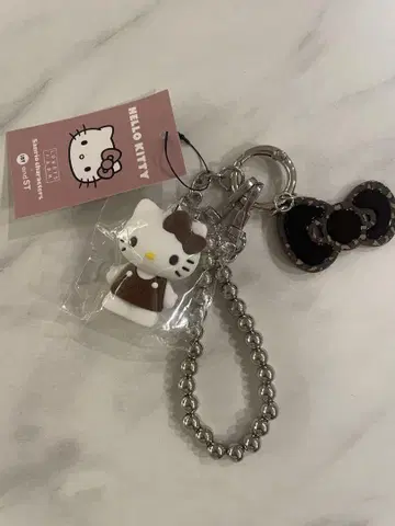 산리오 로리즈팜 헬로키티 퀼팅 키 참 브라운
