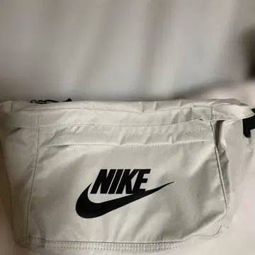 NIKE 바디백 화이트 빅 사이즈
