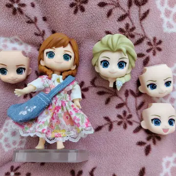 넨도로이드돌 안나 엘사