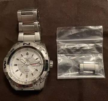 SEIKO 5 SPORTS SNZJ03J1 자동 시계 100m