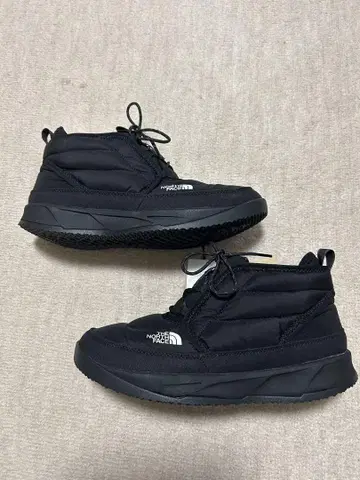 THE NORTH FACE 블랙 하이컷 신발
