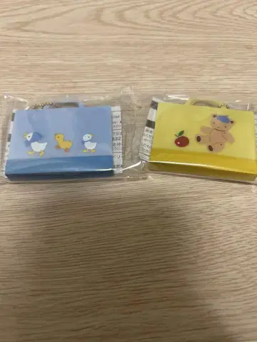 미개봉 새상품 파밀리아 캡슐 토이 가챠가챠 2개 세트