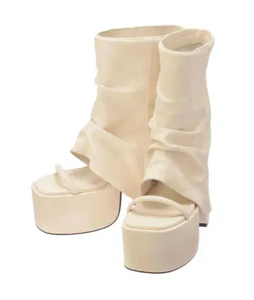 EMODA 커버 벌키 샌들 M 사이즈 23.5